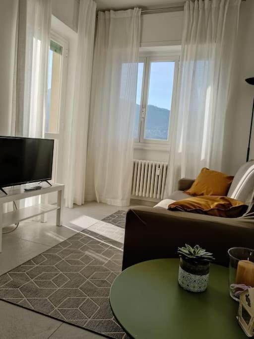 Appartamento Casa Alice Omegna Kültér fotó